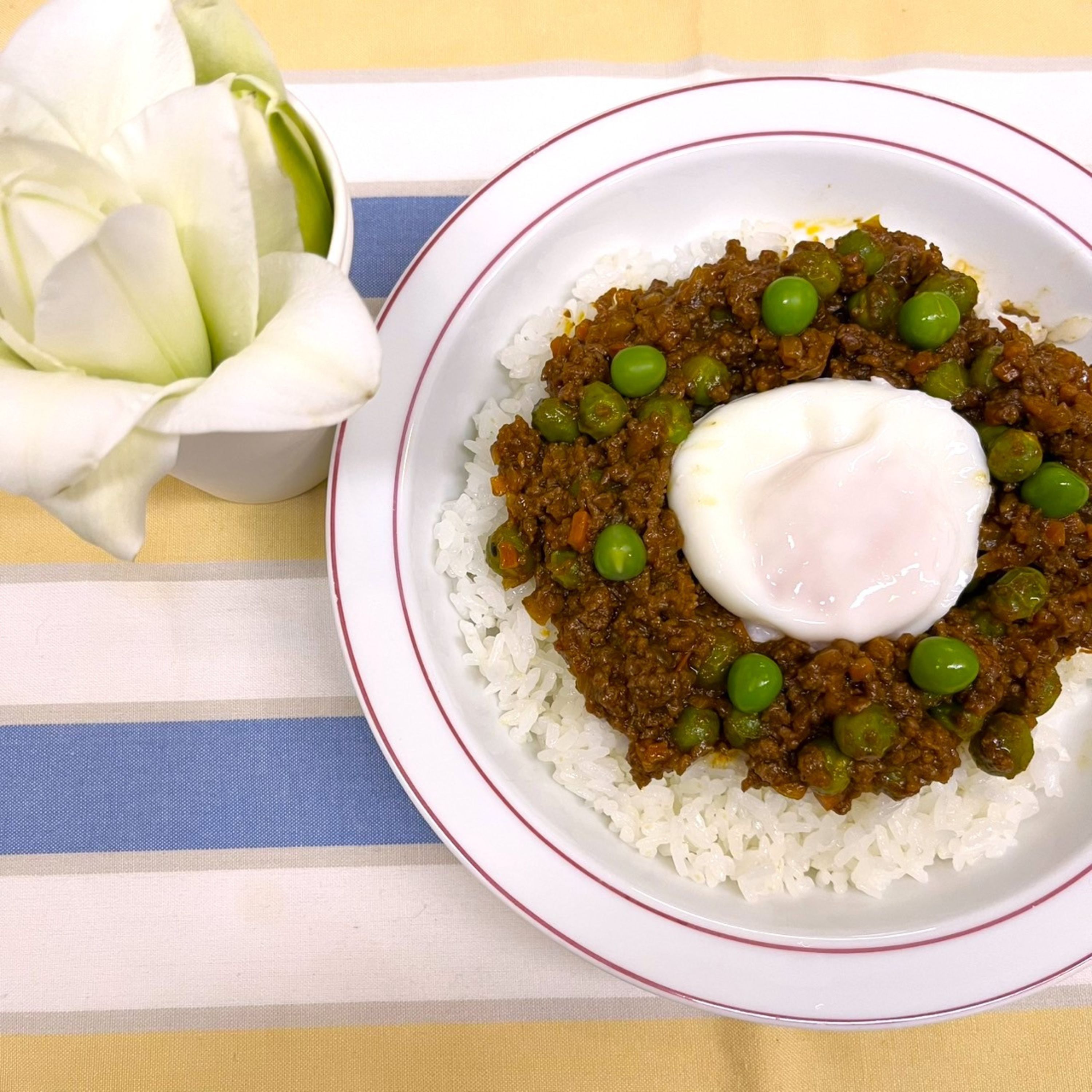 🥣『 ニックと豆のキーマカレー 』🍛🌿ジャックと豆の木ならぬ、、、😋