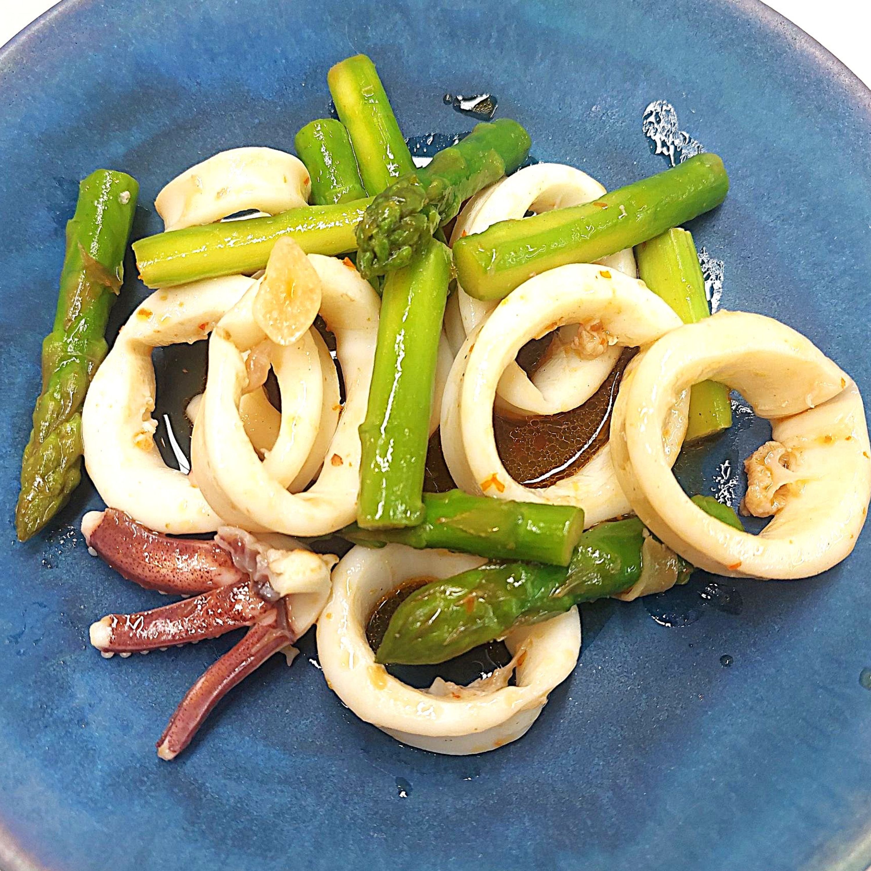 🥢アスパラとイカの炒め物🦑🥬