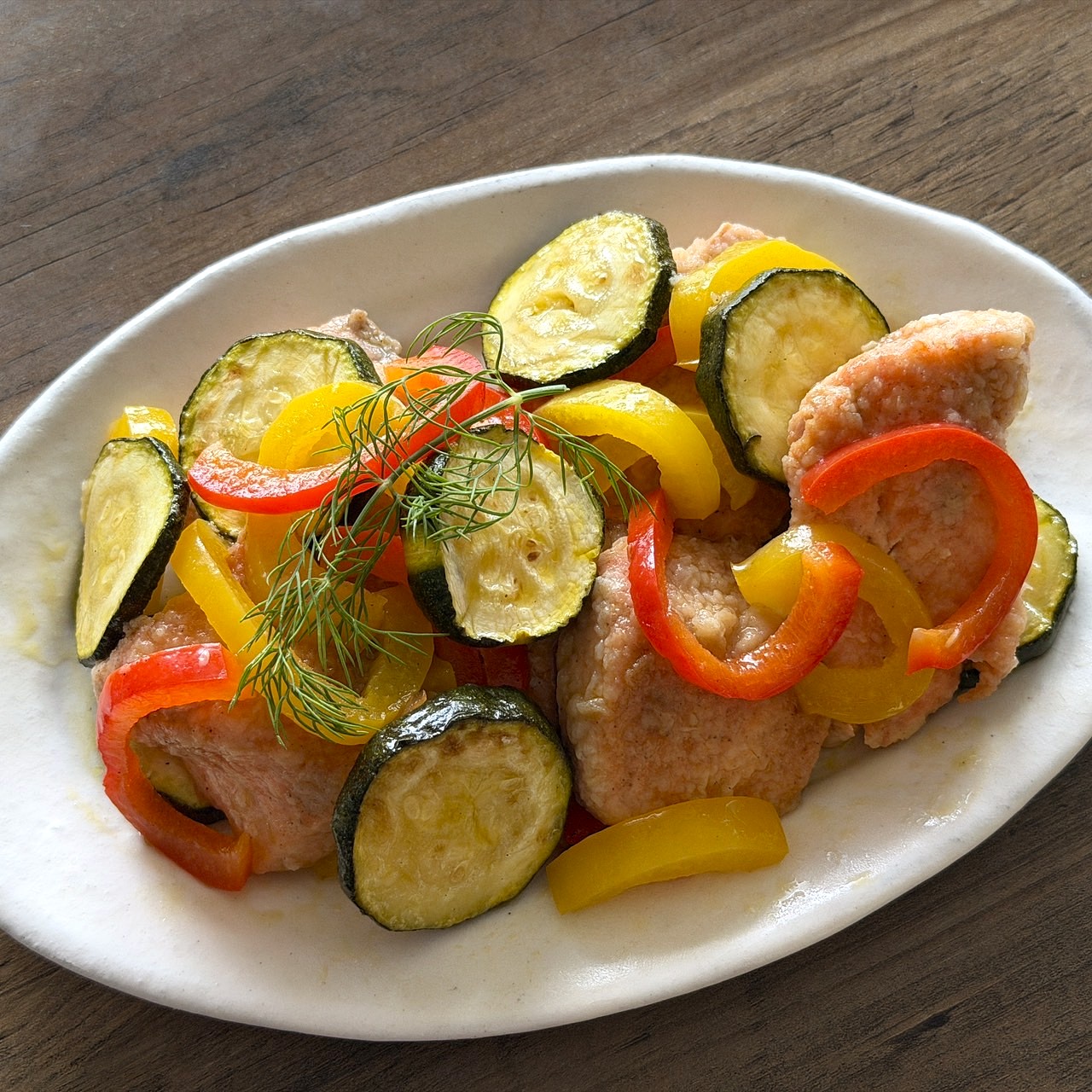 🥣『 鮭と夏野菜のエスカベッシュ 』🐟🌈✨さっぱり爽やか！カラフル夏野菜と鮭のごちそうマリネ😋