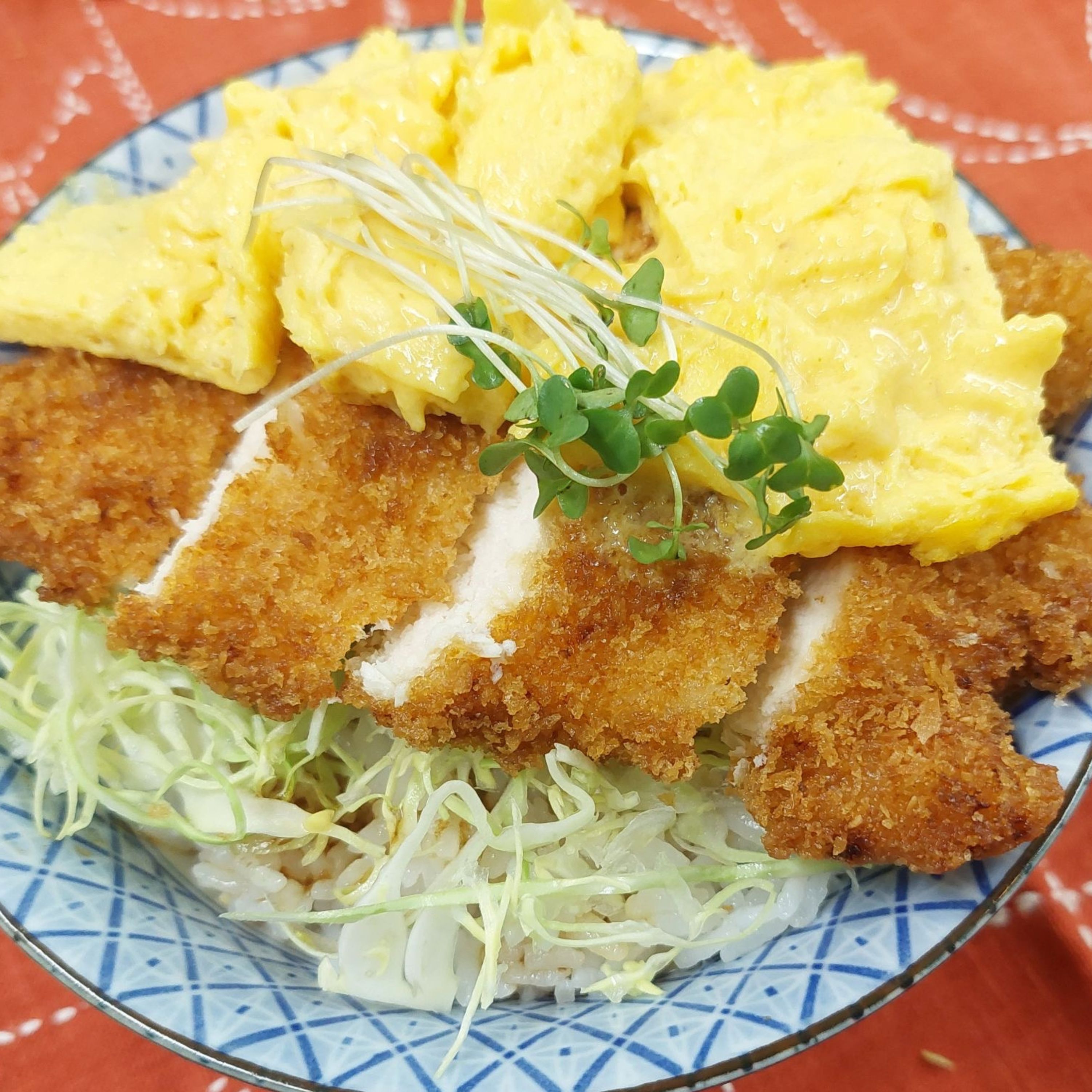 🐔🥚ガッツリ美味しい変わり親子丼🥚🐔